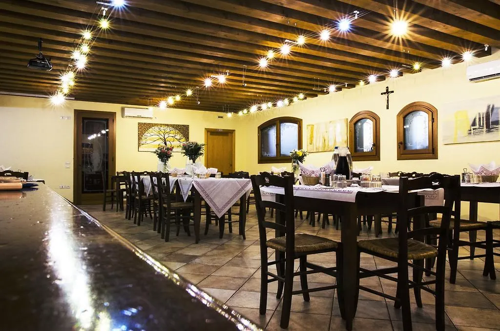 Agroturismo Agriturismo Alle Rose Villa Ca Baglioni Italia